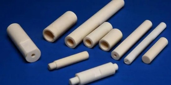 鈦（tài）退鍍液：在金屬加工和表（biǎo）麵處理中的關鍵應用（yòng）