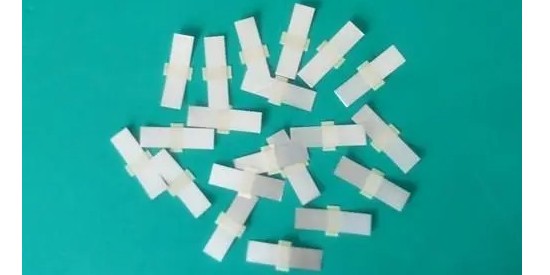 選擇（zé）合適的電池極耳清洗劑（jì）保障電池的性能和壽（shòu）命