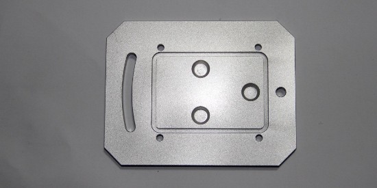 為什麽說鋁（lǚ）化學打砂劑比傳統（tǒng）機械噴砂好用？