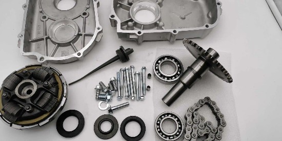 新能源汽車行業中（zhōng）使（shǐ）用零部件清（qīng）洗劑的需要