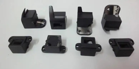 塑膠件油汙（wū）的克星-塑膠清洗劑