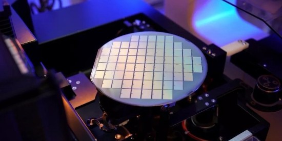 快速去除拋光（guāng）液（yè）及顆粒就（jiù）選（xuǎn）樹脂晶圓清（qīng）洗（xǐ）劑