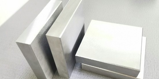 低（dī）泡水基的鋼件清洗劑是工業製造工廠的重（chóng）要法寶