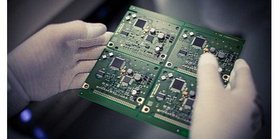 錫膏清洗劑的效果、優勢以及噴淋清洗的使用（yòng）方法（fǎ）