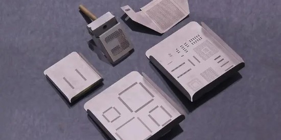 使用（yòng）水基型的SMT鋼網清洗劑有（yǒu）哪（nǎ）些好處