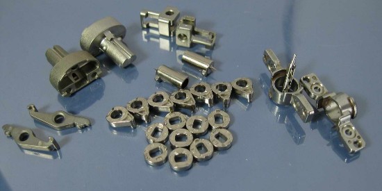 在金屬零部件電鍍前的脫水劑（jì）應用處理