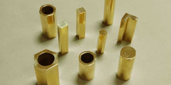 合金除蠟水到底應（yīng）該（gāi）如何選擇呢