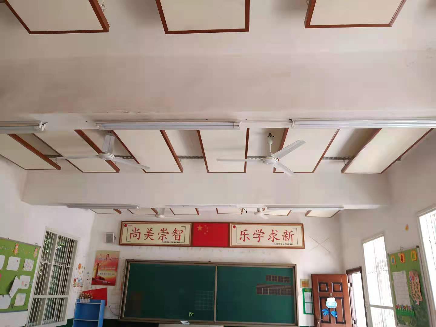 隔音房、隔（gé）音降噪、隔音門、隔音材料、吸音材料、矽晶砂、17C视频（fāng）聲學